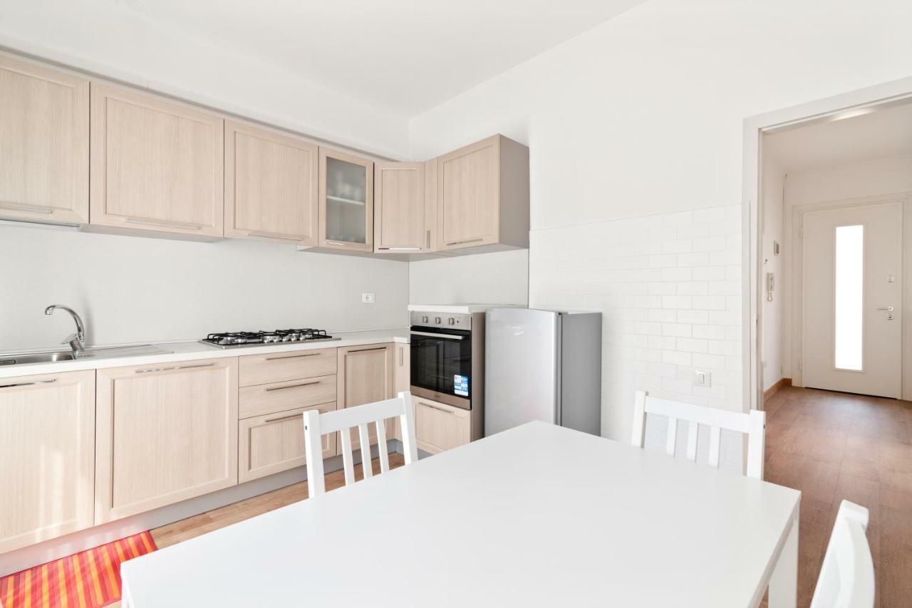 Santa Rita Roomy