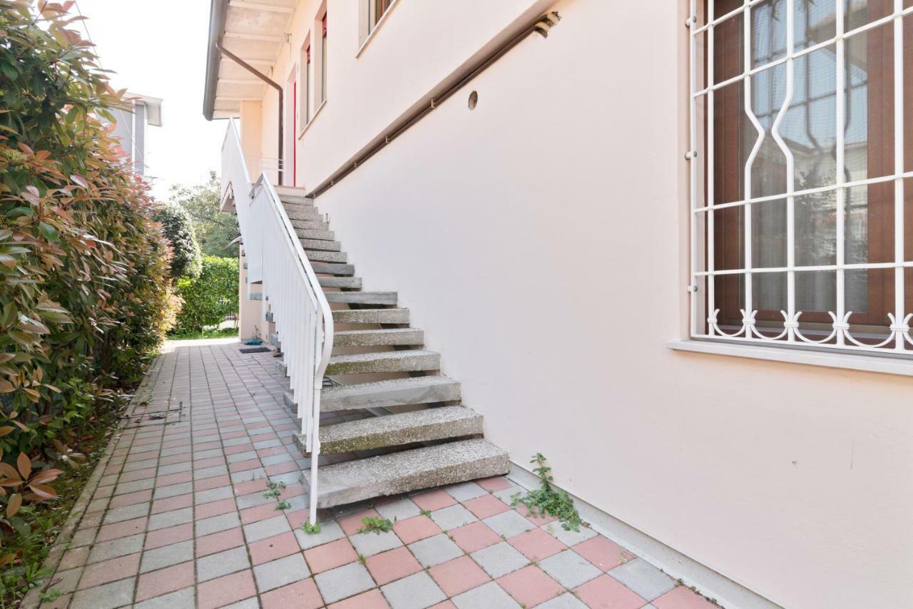 Santa Rita Roomy
